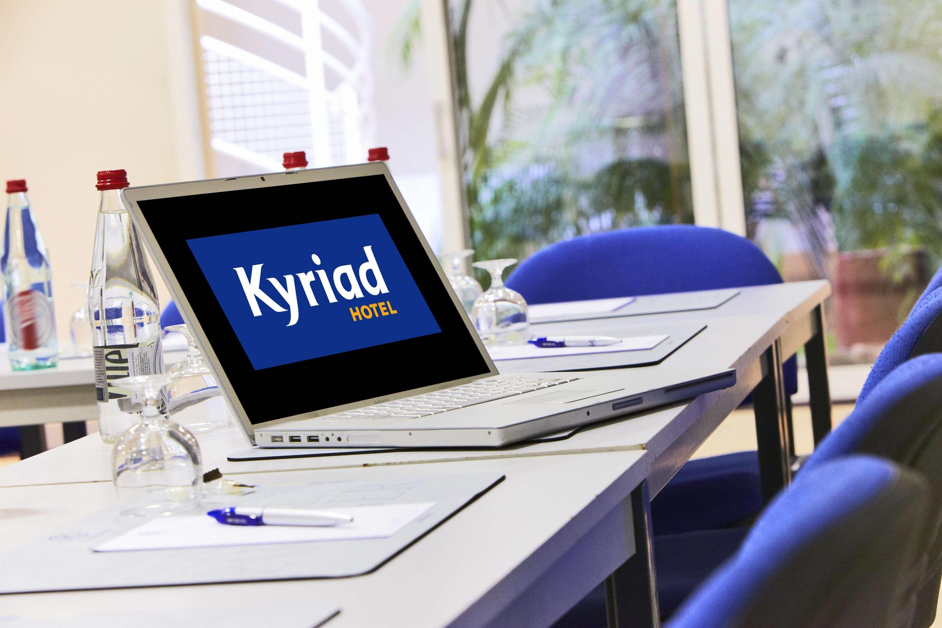 Kyriad Hotel Tours Centre Esterno foto